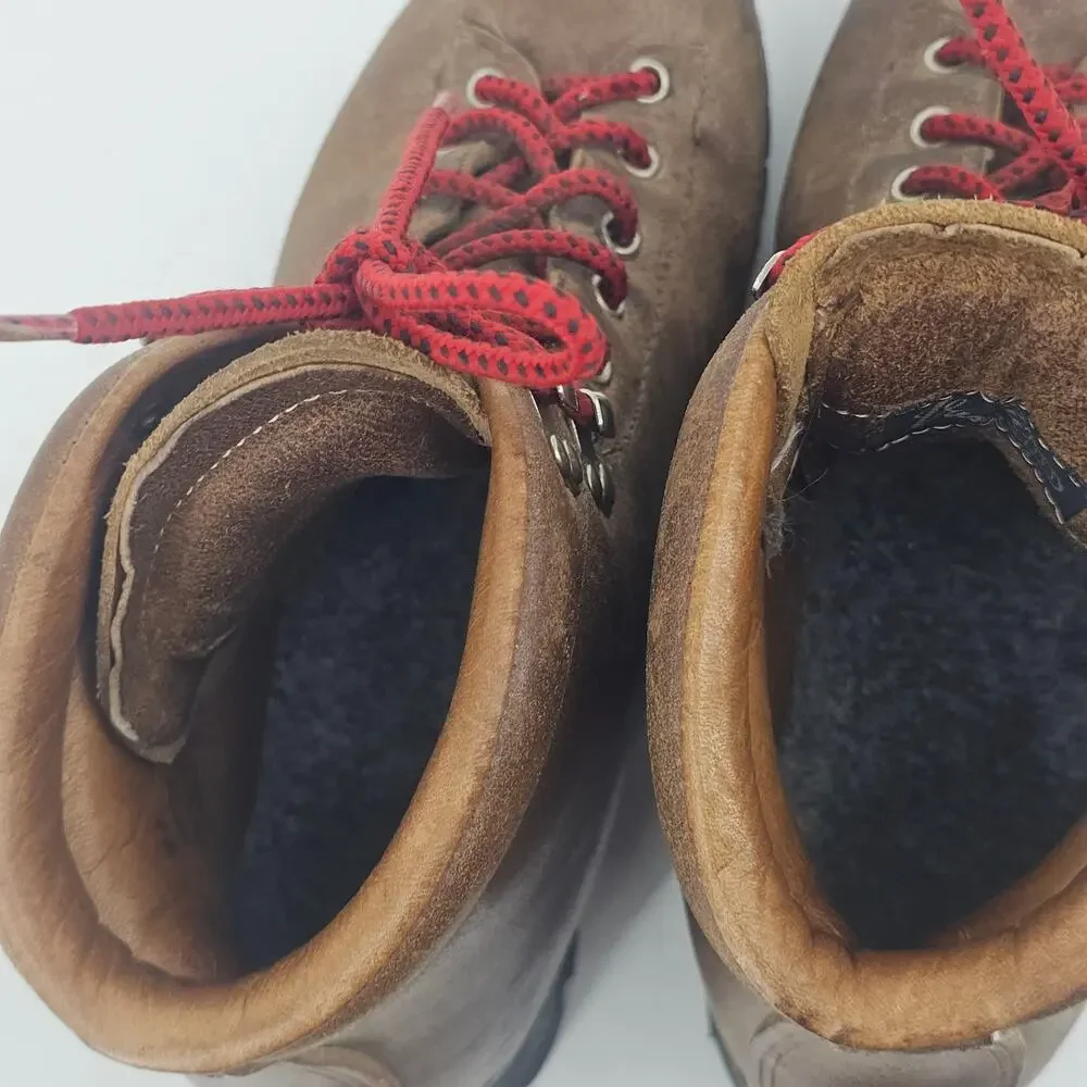 Vintage Vasque Hiking Boots Brown Leather Mens Size 7.5 Womens 9 Made In Italy